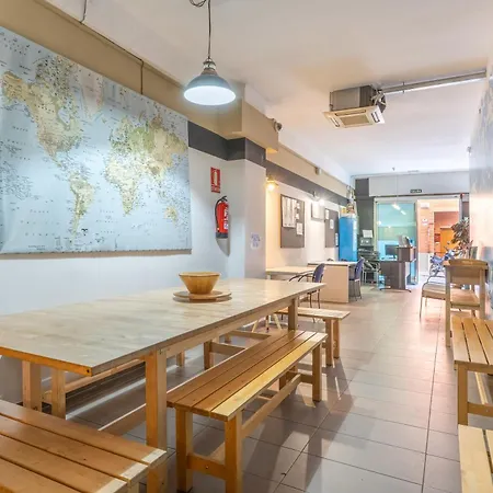 Хостел Bedcelona Gracia Hostel Барселона