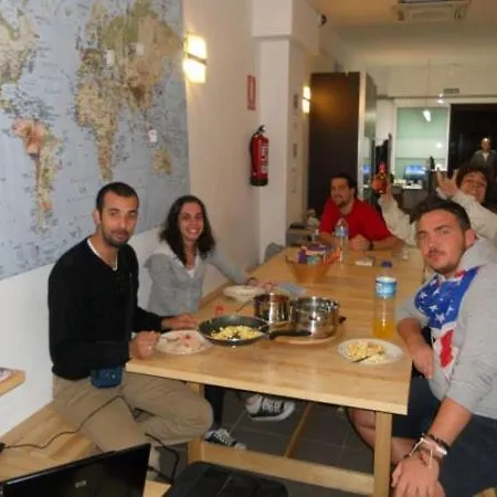 Bedcelona Gracia Hostel Хостел Барселона
