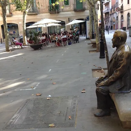 Хостел Bedcelona Gracia Hostel
