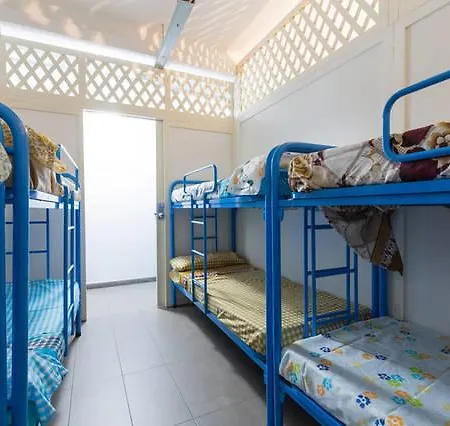 Хостел Bedcelona Gracia Hostel Барселона