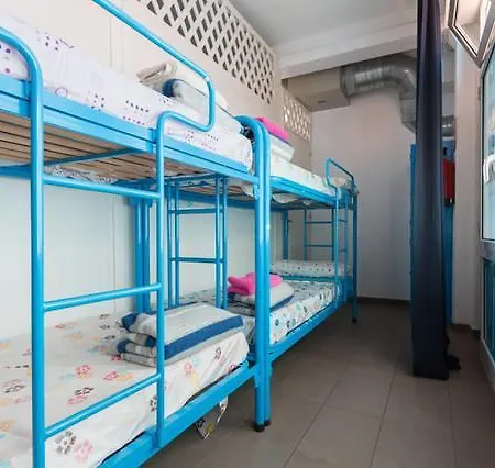 Bedcelona Gracia Hostel Хостел