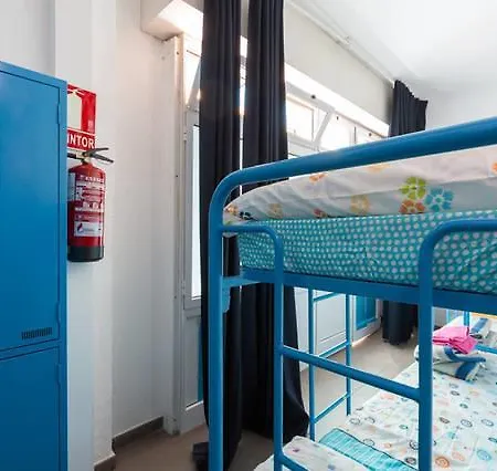 Bedcelona Gracia Hostel * Барселона